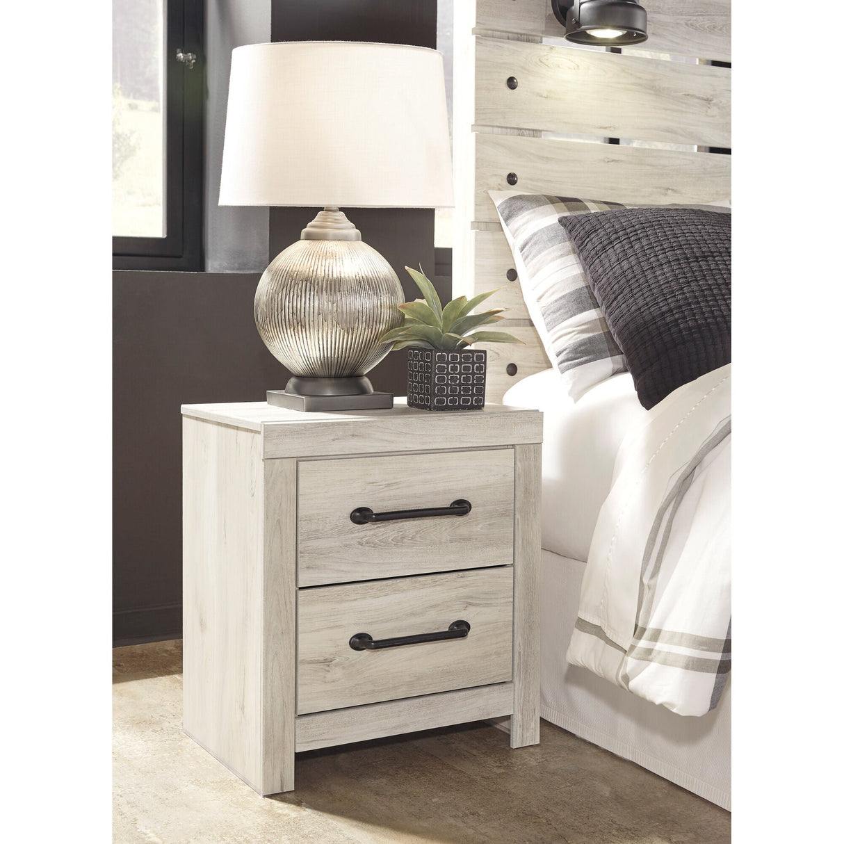 Cambeck Nightstand