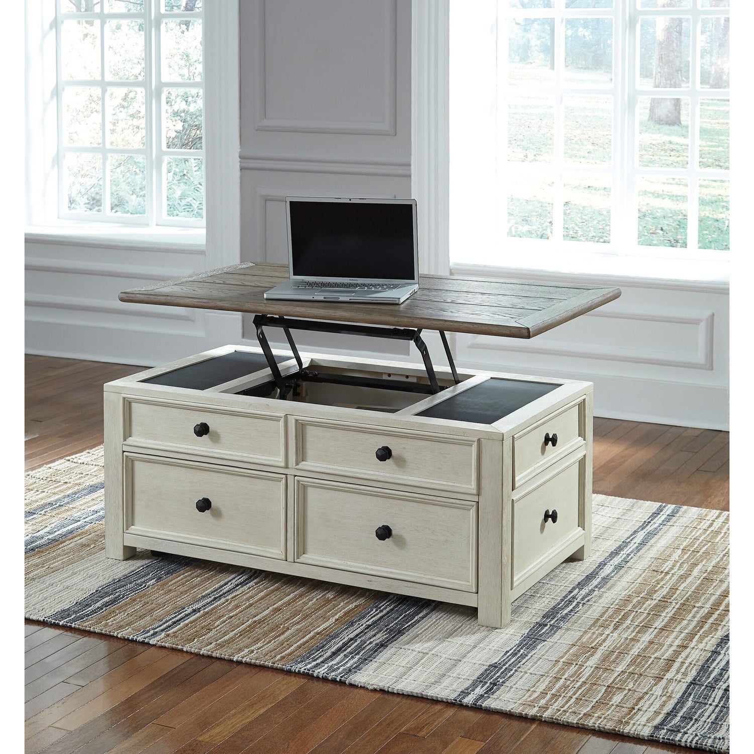 Bolanburg Lift Top Coffee Table