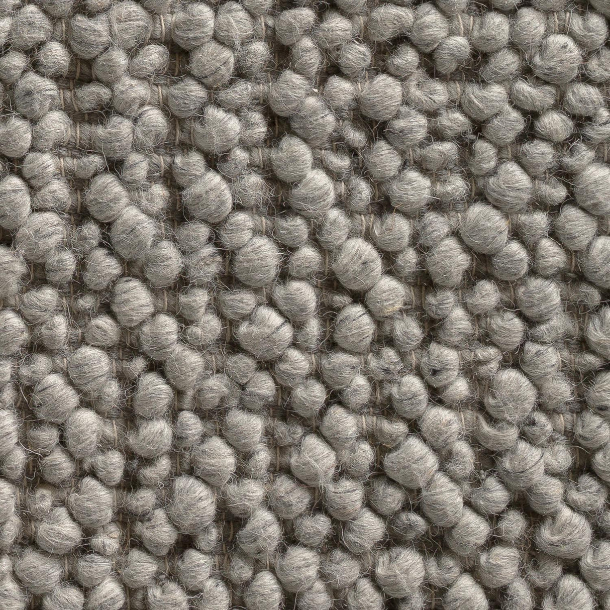 Swatch of the Gorbea Silver 8x10 Rug