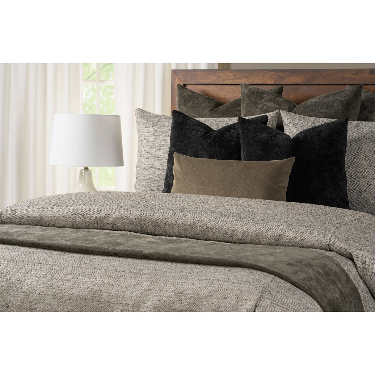 Adventure 11 Piece Supreme Set - QK1045859_SISO_IS1_OL