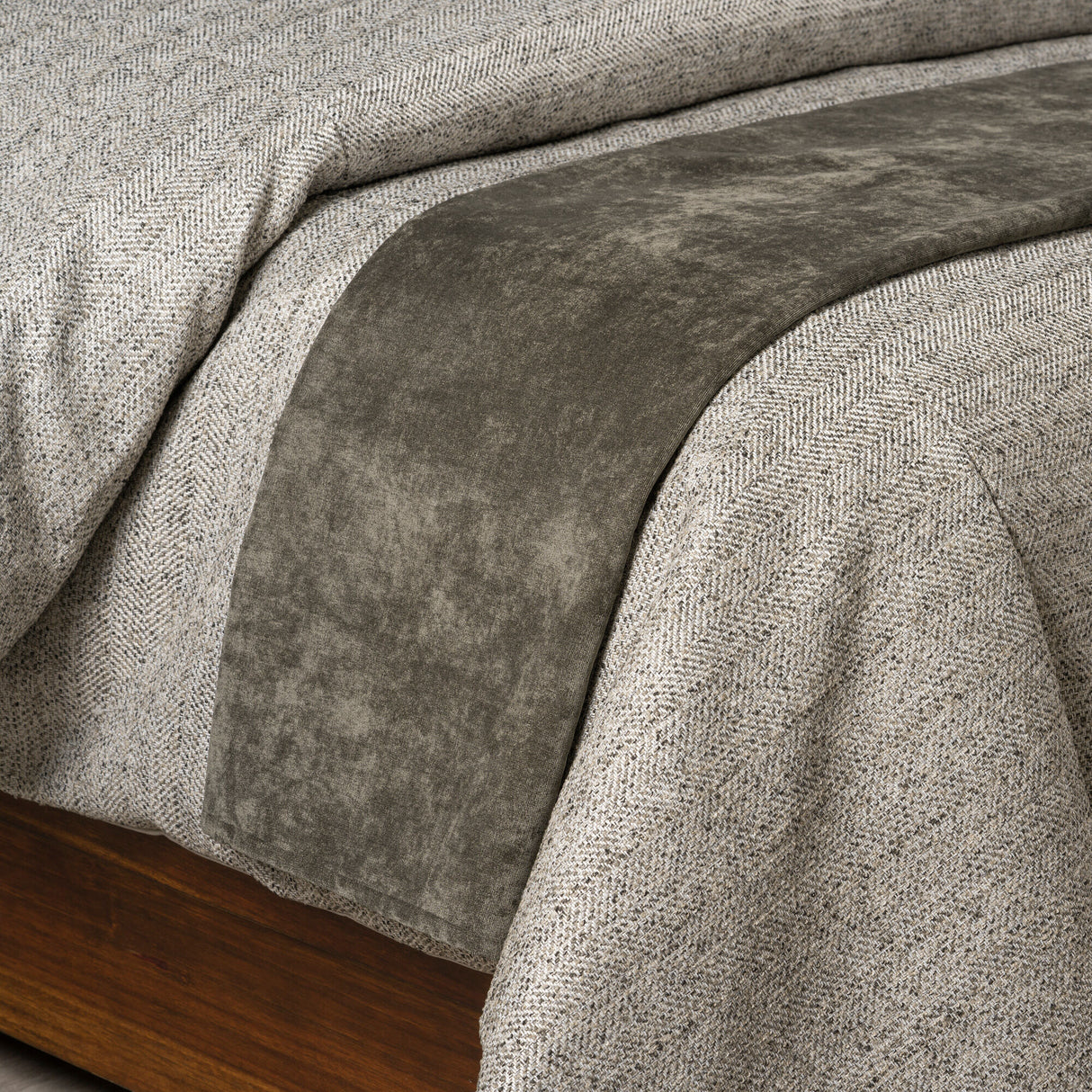 Adventure 11 Piece Supreme Set - QK1045859_SISO_IS3_OL