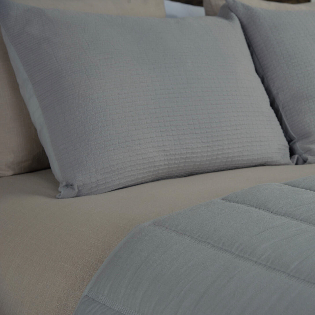 Blackberry Grove Quilt and Shams - QK1081987_HOMT_SW3_SW