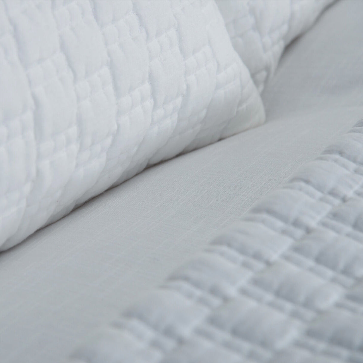 Blackberry Grove Quilt and Shams - QK1081989_HOMT_SW2_SW