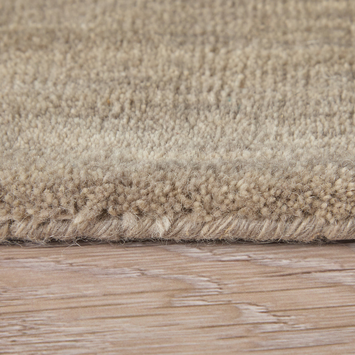 Side view of Luna Light Gray 8x10 Rug