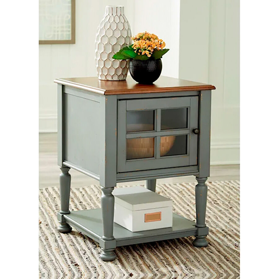 Mirimyn Accent Cabinet