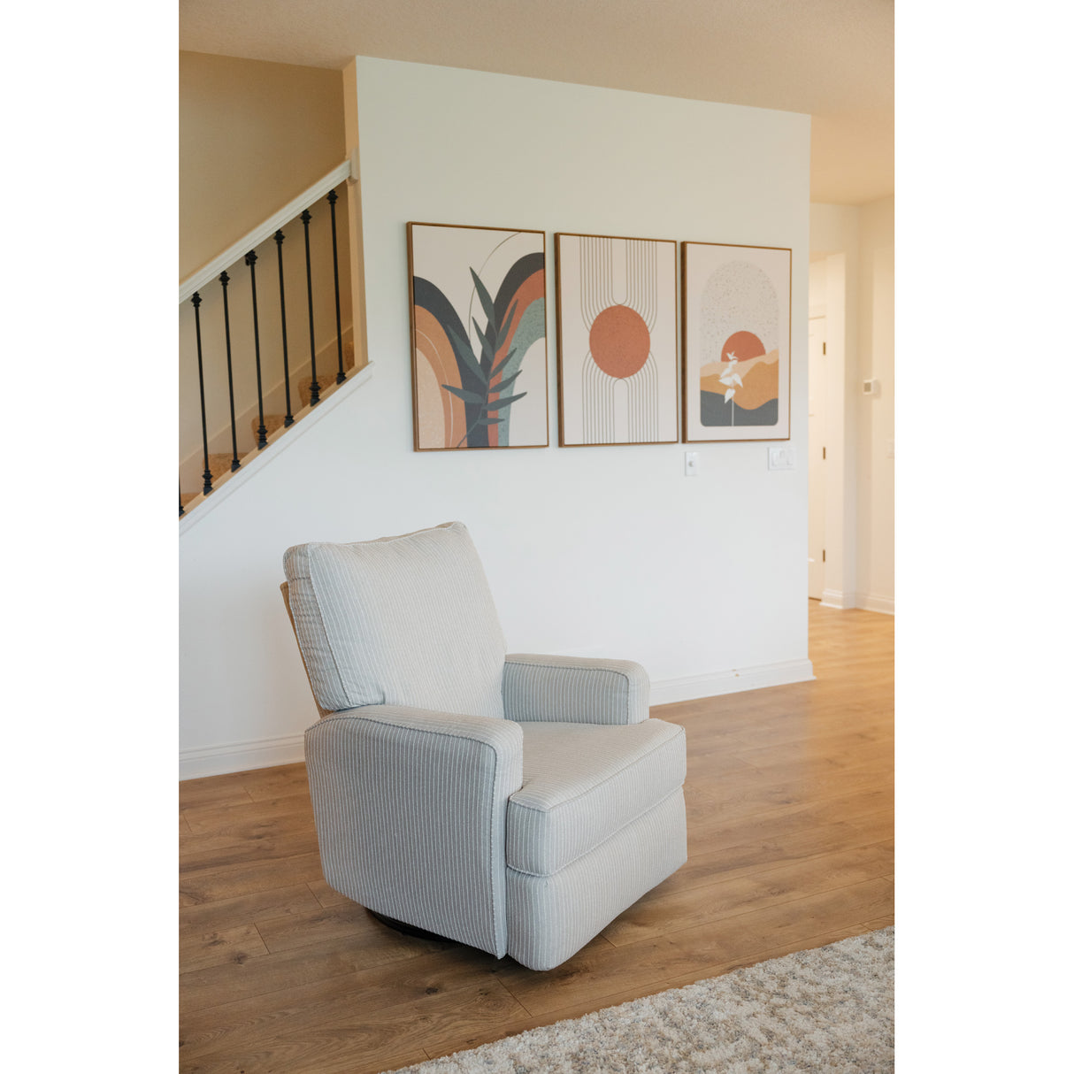 Room setting 8 featuring Kersey Linen Swivel Glide Recliner