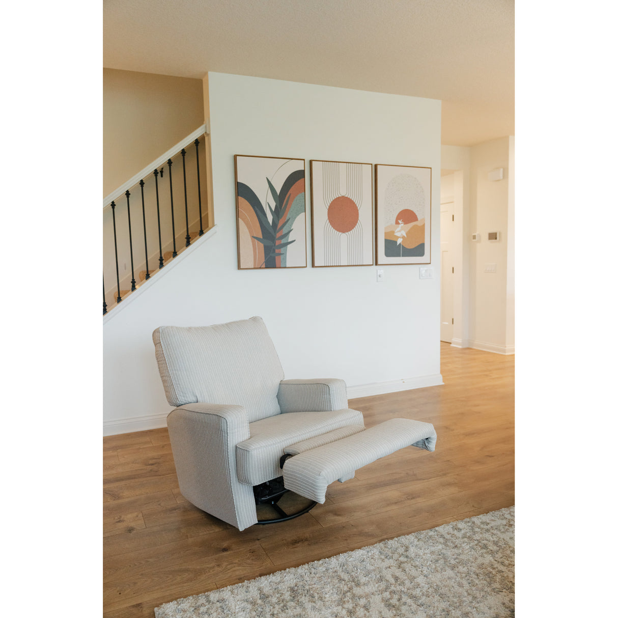 Room setting 9 featuring Kersey Linen Swivel Glide Recliner