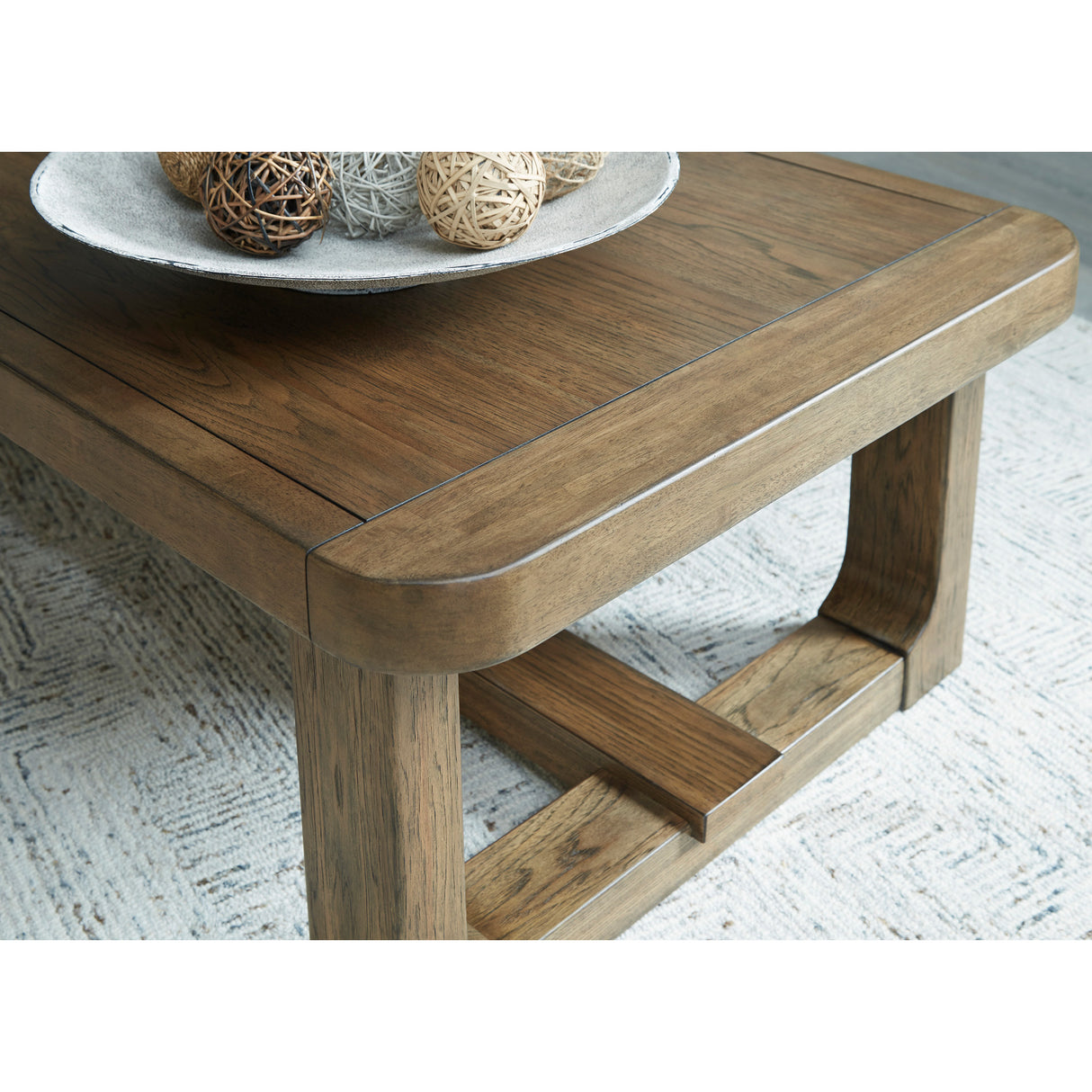 Cabalynn Coffee Table