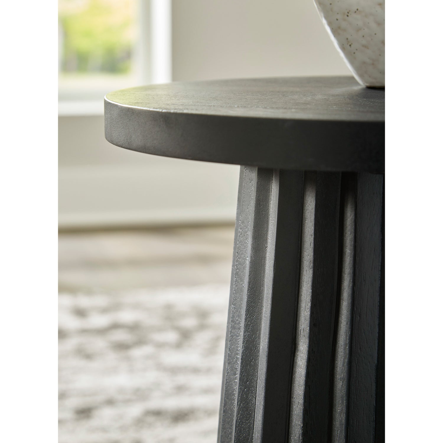 Ceilby Accent End Table