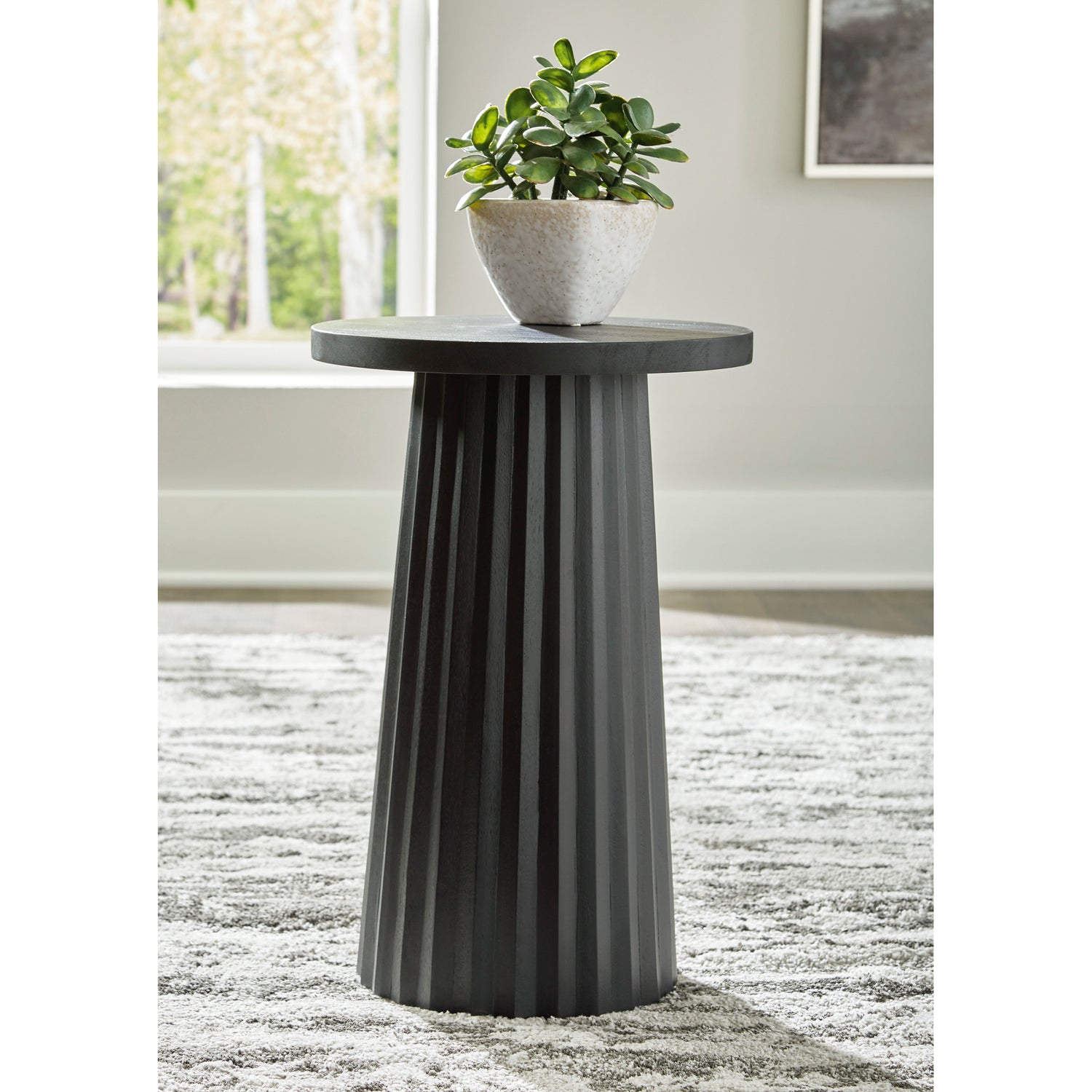 Ceilby Accent End Table