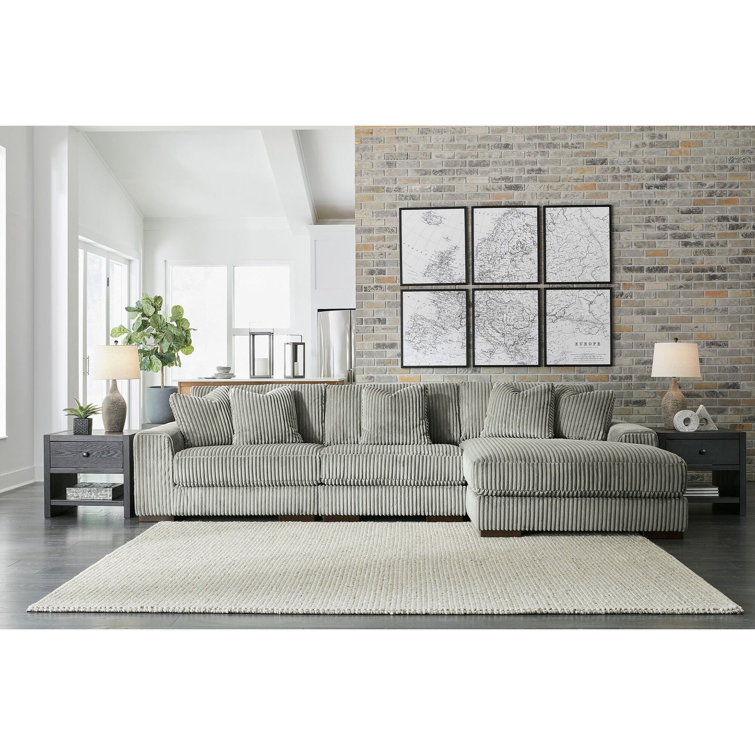 Lindyn 3 Piece Modular Sofa with Right Chaise