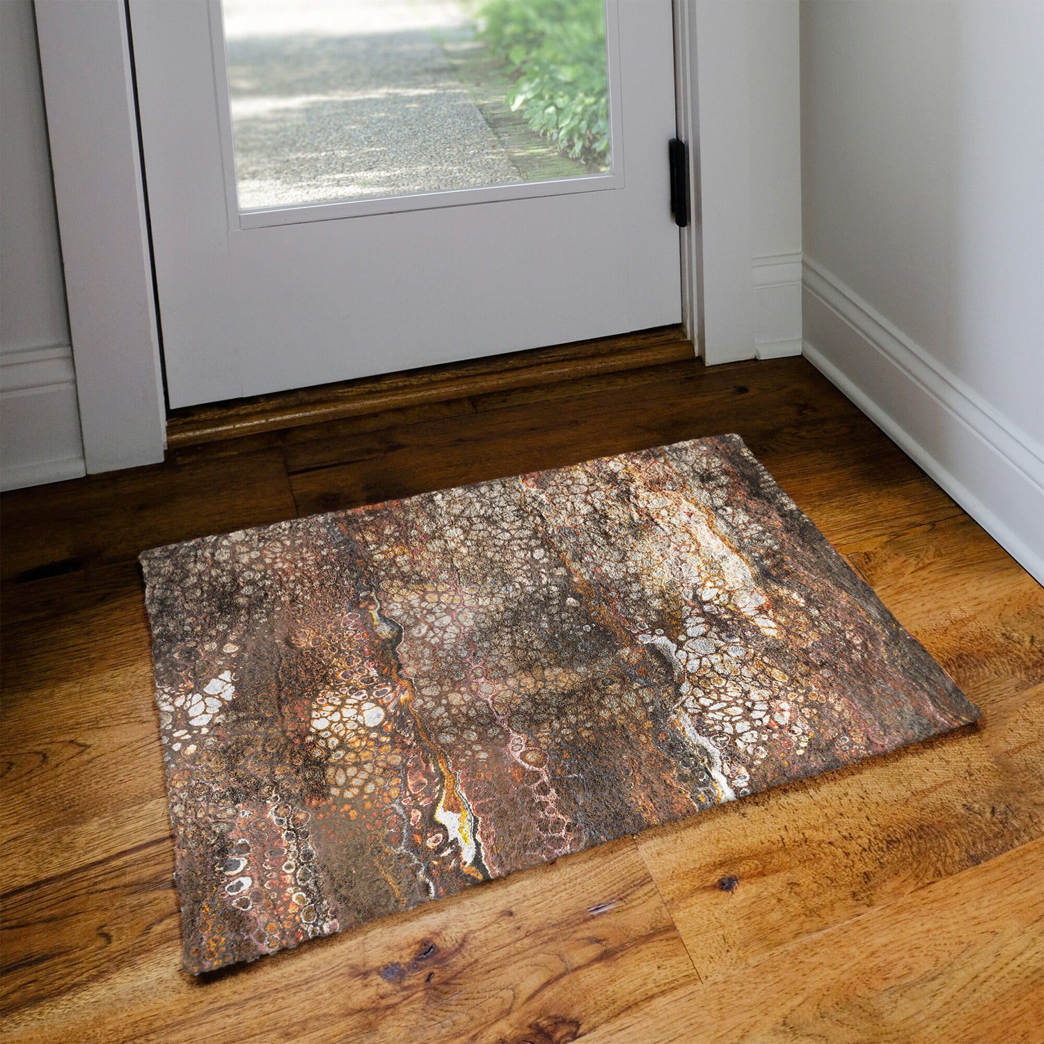 Kikiamo Rug - QK1088340_DALY_LF1_RM