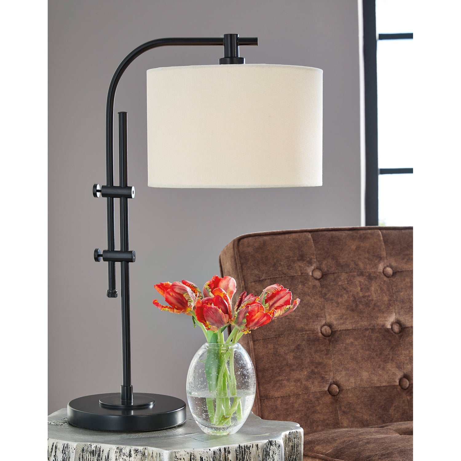 Baronvale Accent Table Lamp
