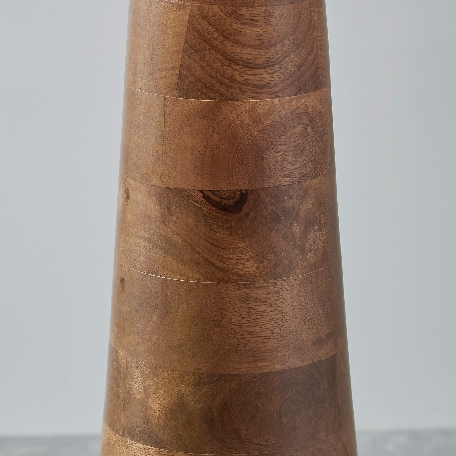 Danset Table Lamp