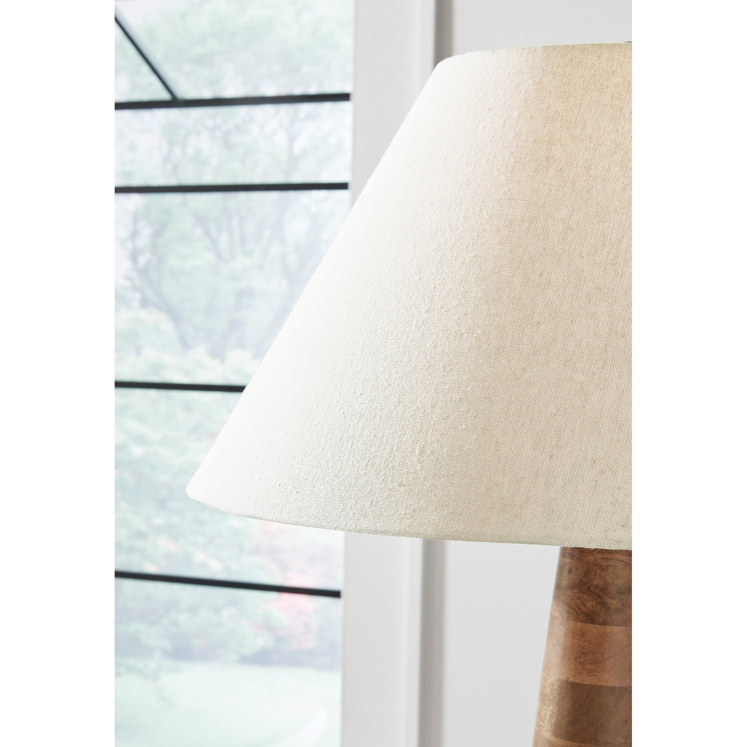 Danset Floor Lamp