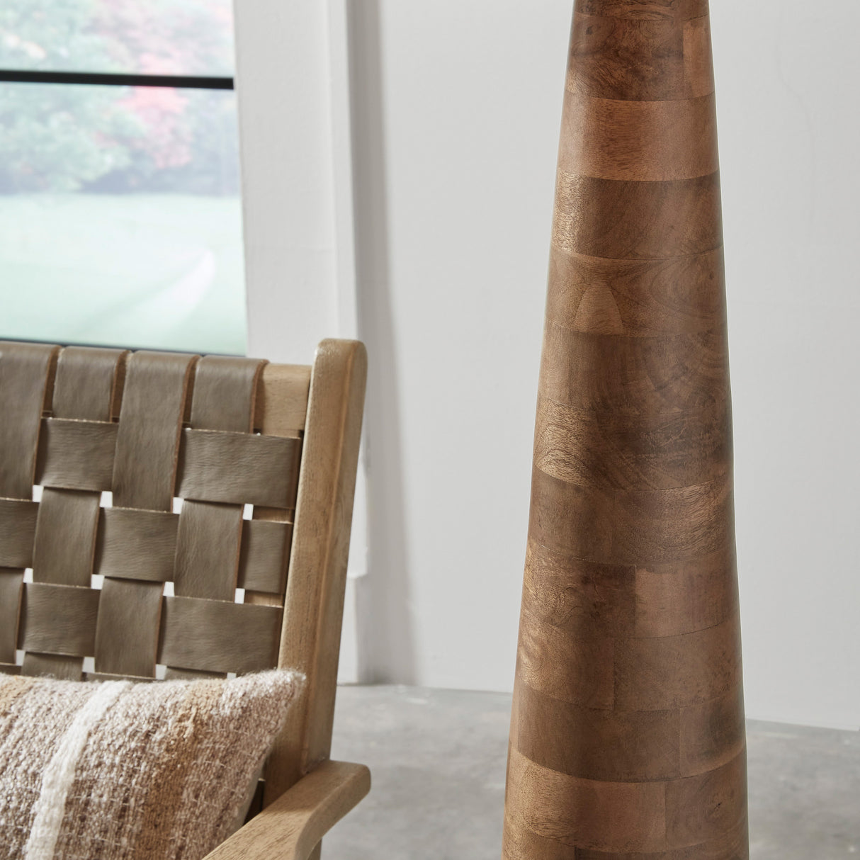 Danset Floor Lamp