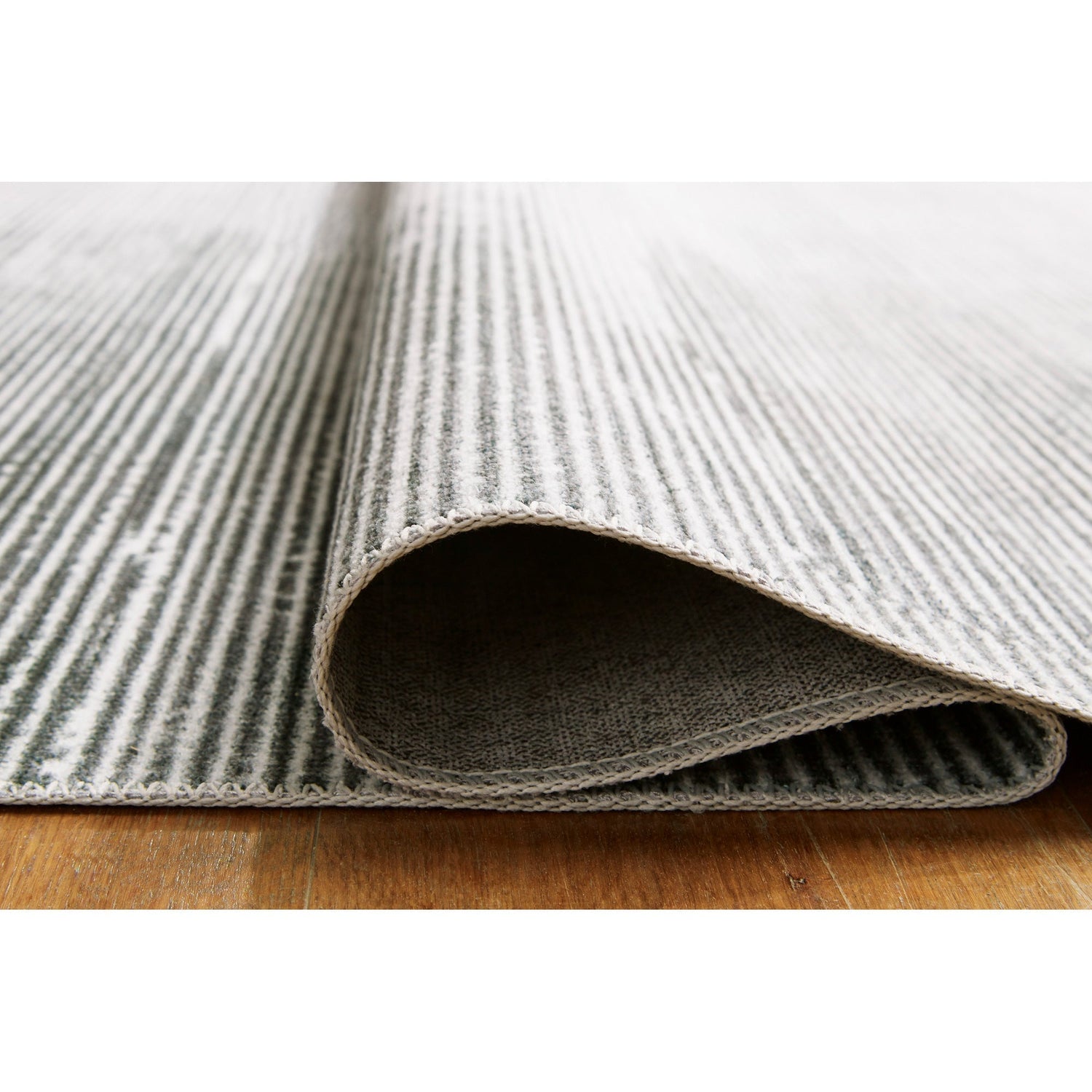 Detail view of Milset Washable Gray 5x8 Rug