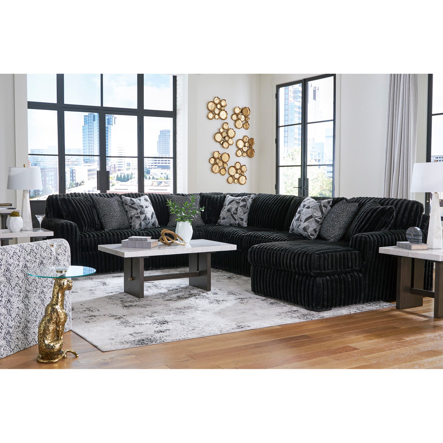 Midnight Madness 4 Piece Right Chaise Sectional - QK1095649_ASHL_LF3_RM