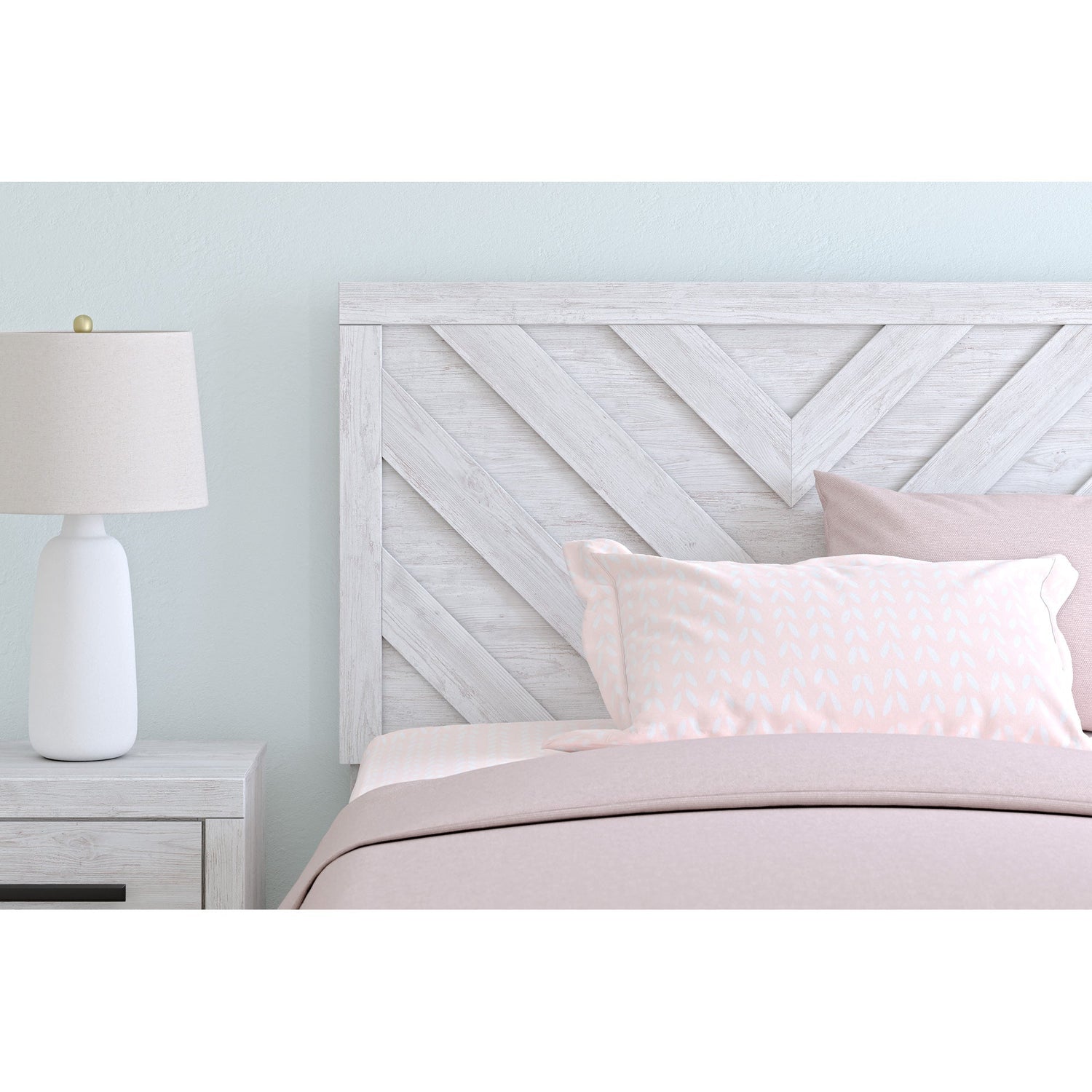 Detail view of Cayboni White Full Panel Bed