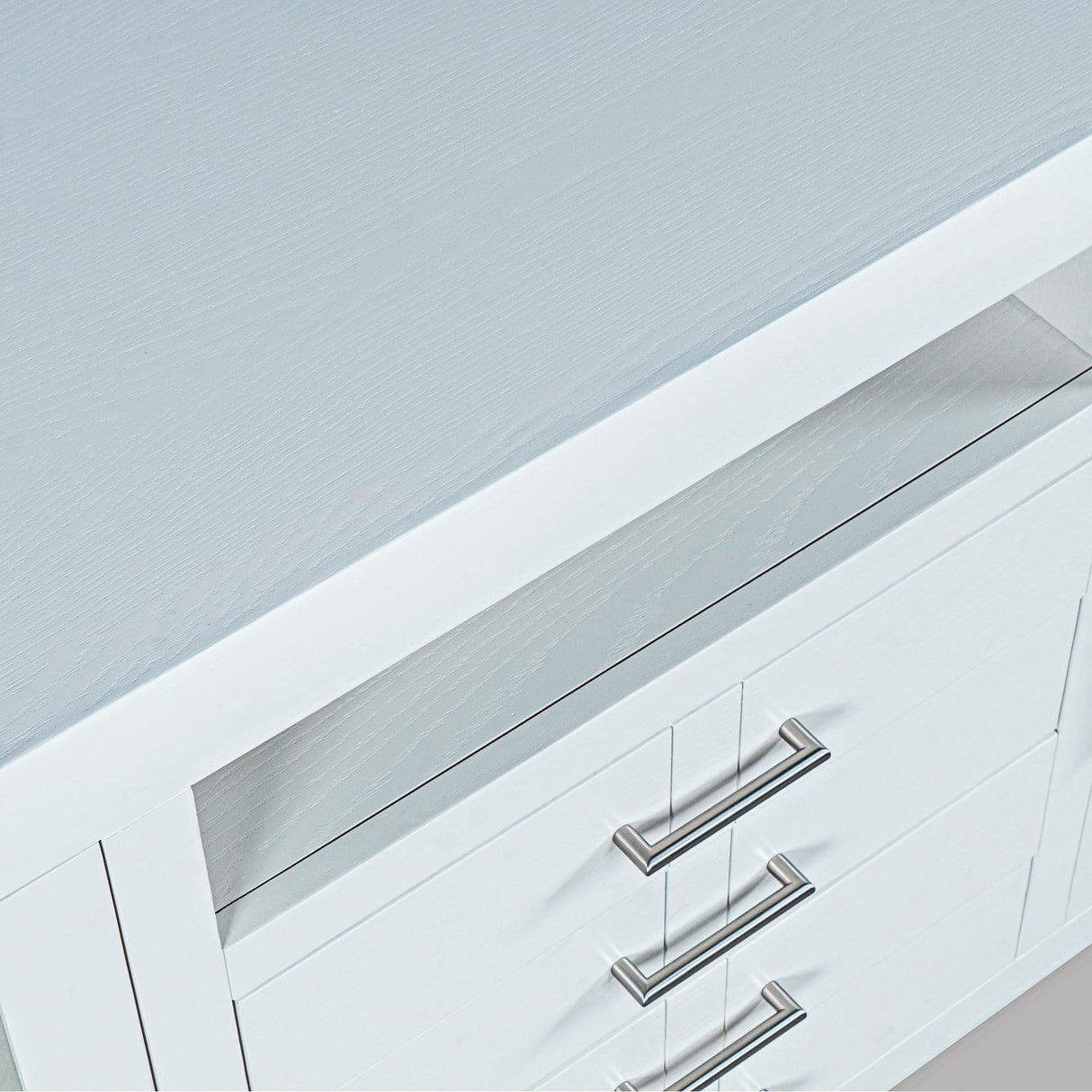 Auburn Hills 70 Inch Console