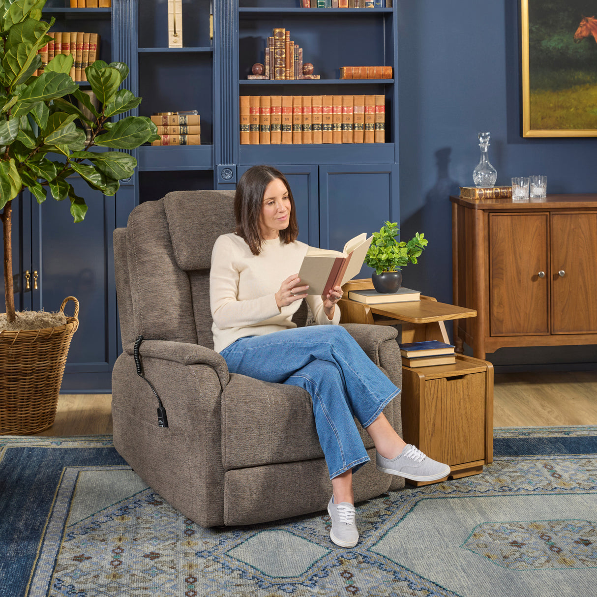 Room setting 4 featuring Zecliner Umber Model 3+ Petite Lift Recliner