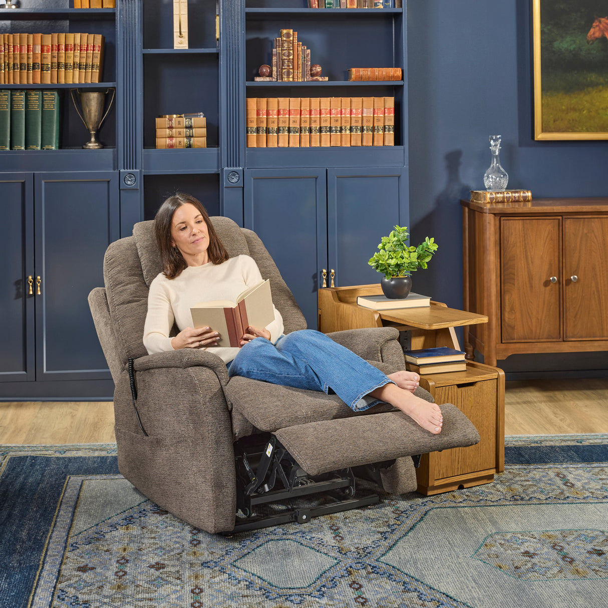 Room setting 6 featuring Zecliner Umber Model 3+ Petite Lift Recliner