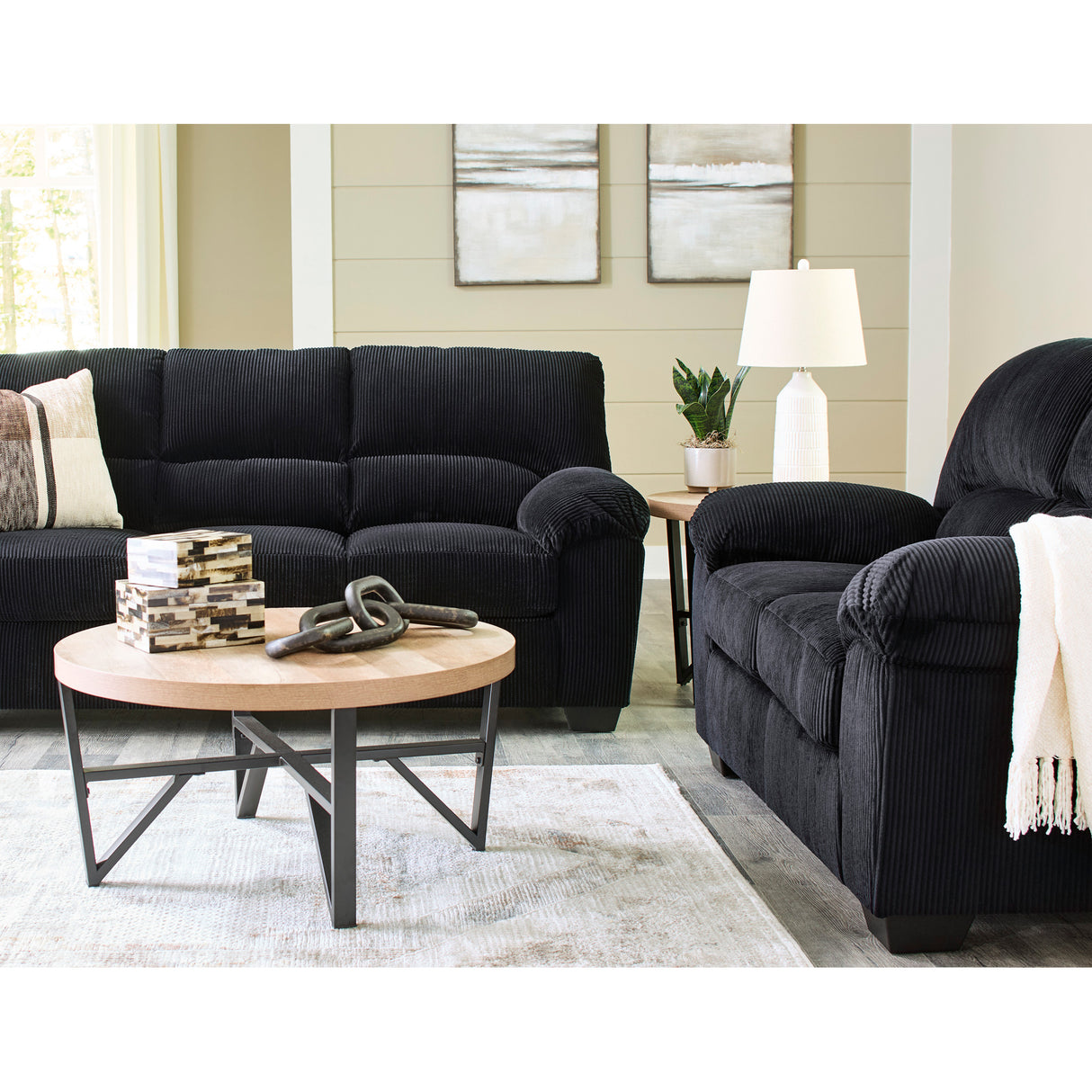 Room setting 4 featuring SimpleJoy Onyx Loveseat