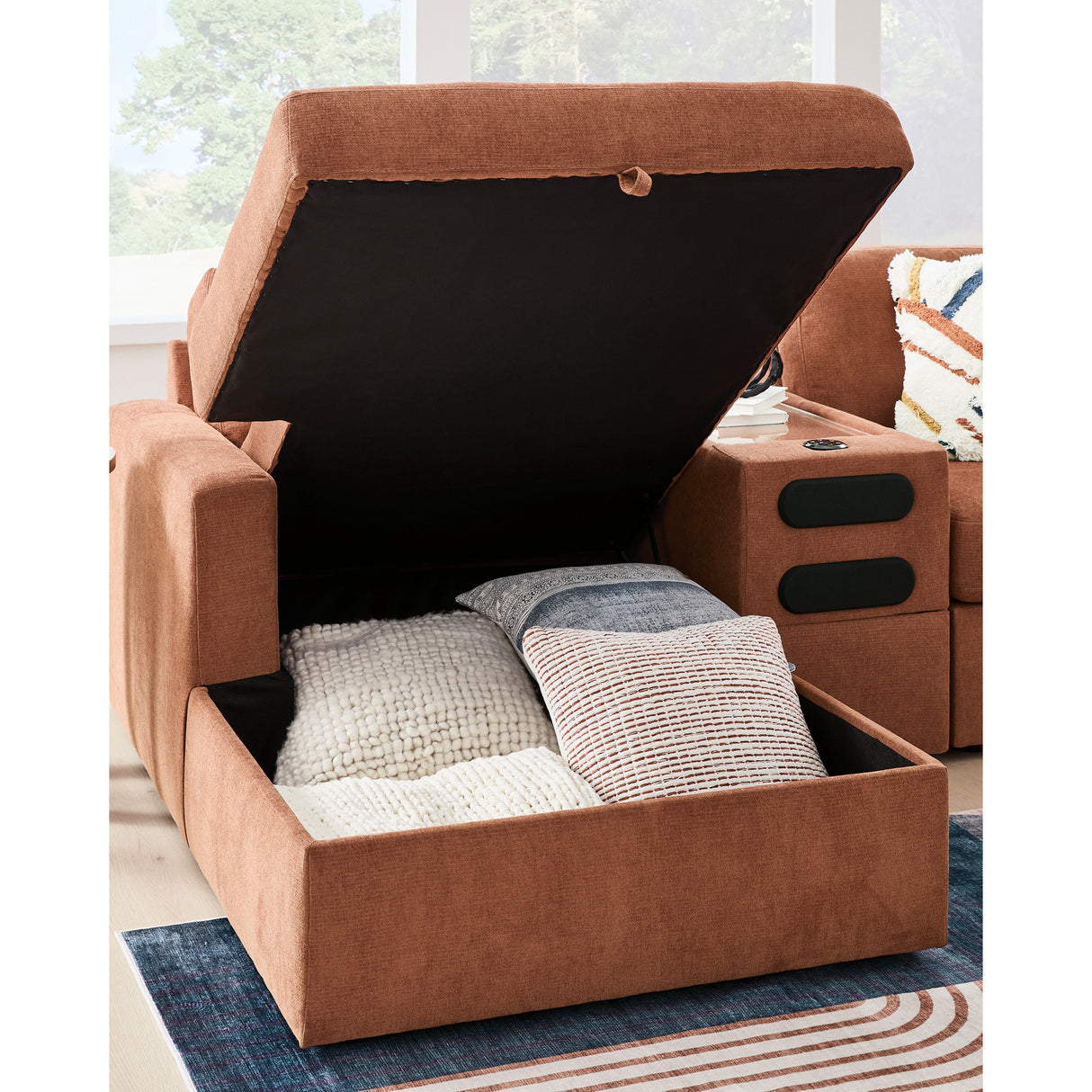 Detail view of Modmax Spice Left Storage Chaise