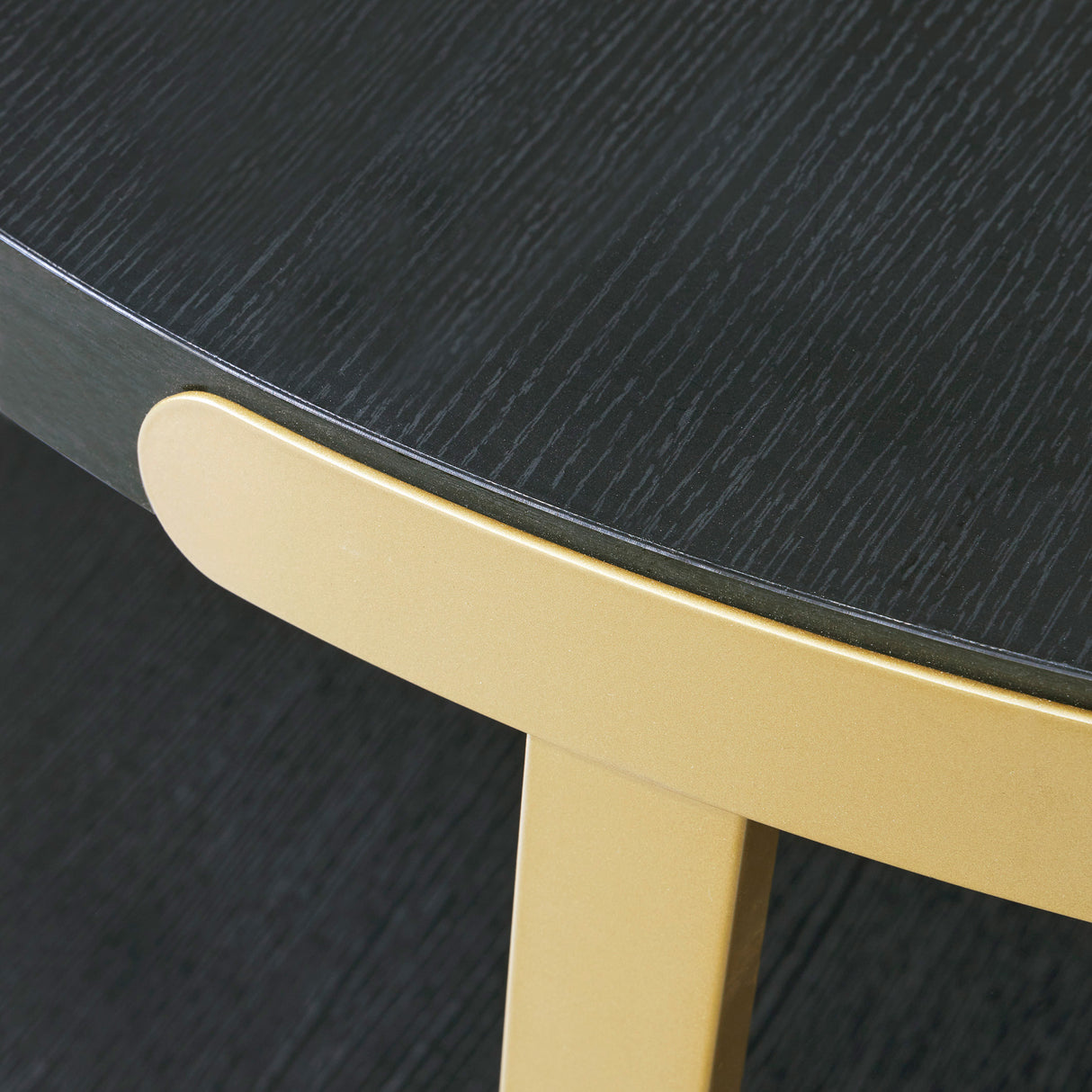 Swatch 2 for the Shylore Black Set of 3 Tables