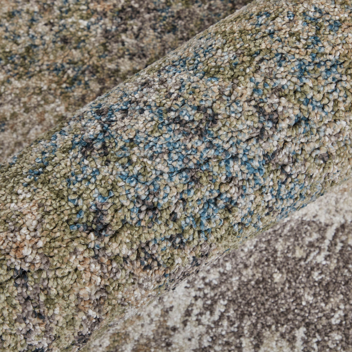 Swatch for the Skyview 39Q9F Green 8x10 Rug