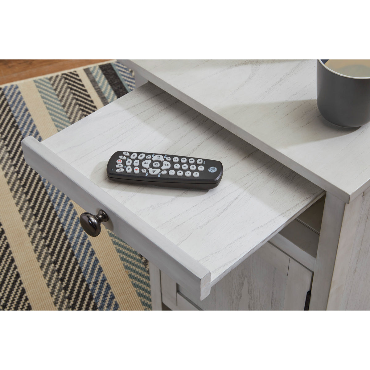 Detail view of Treytown Antique White Chairside End Table