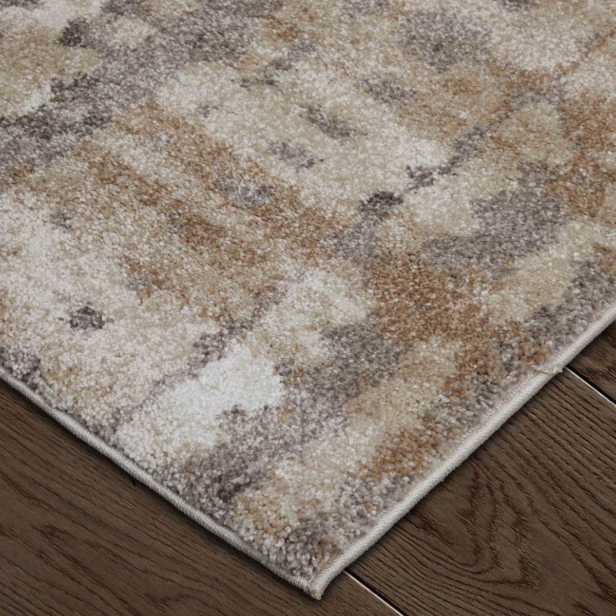 Front right view of Skyview 39QBF Brown 5x8 Rug