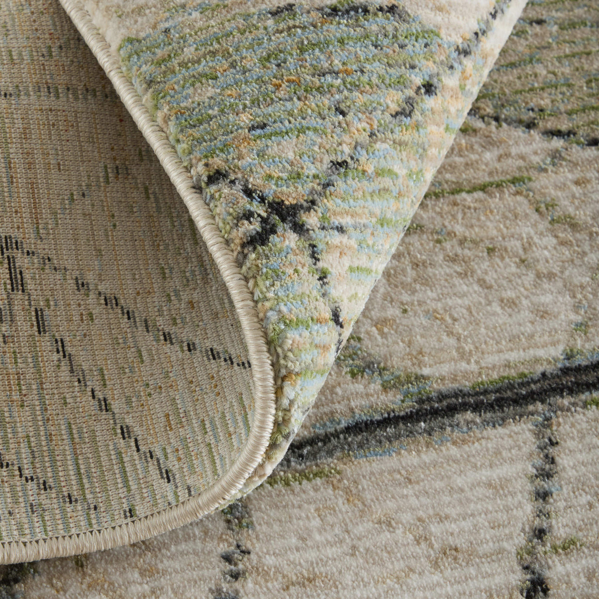 Swatch for the Sonora 39U8F Green 5x8 Rug