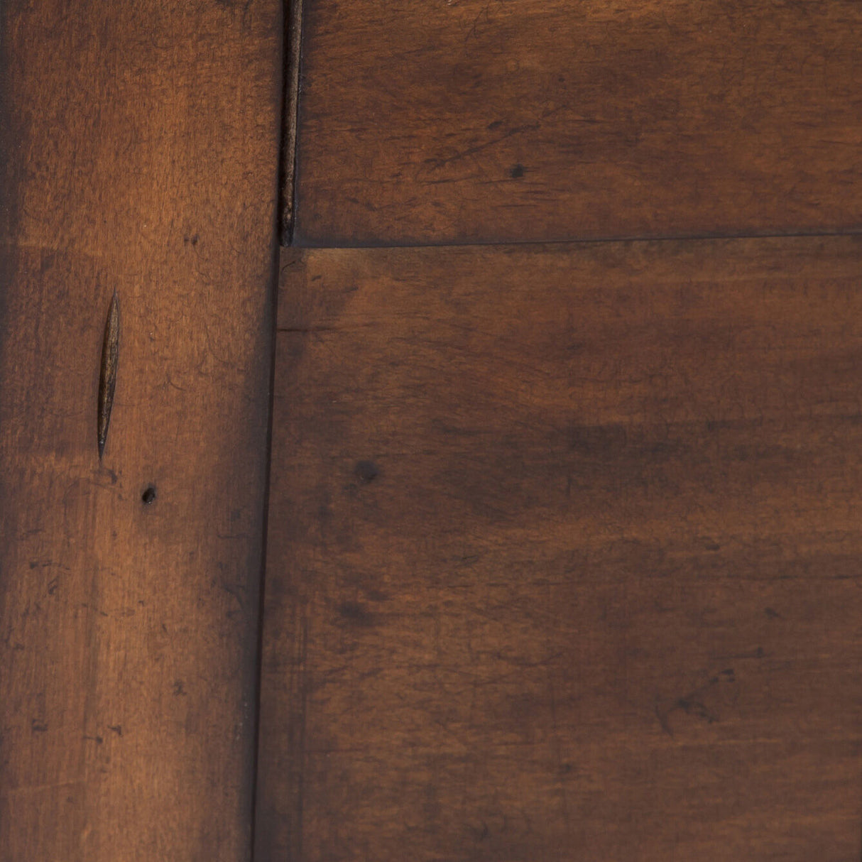 Aspen Skies Storage Trunk - QK1014282_LIBF_SW1_SW