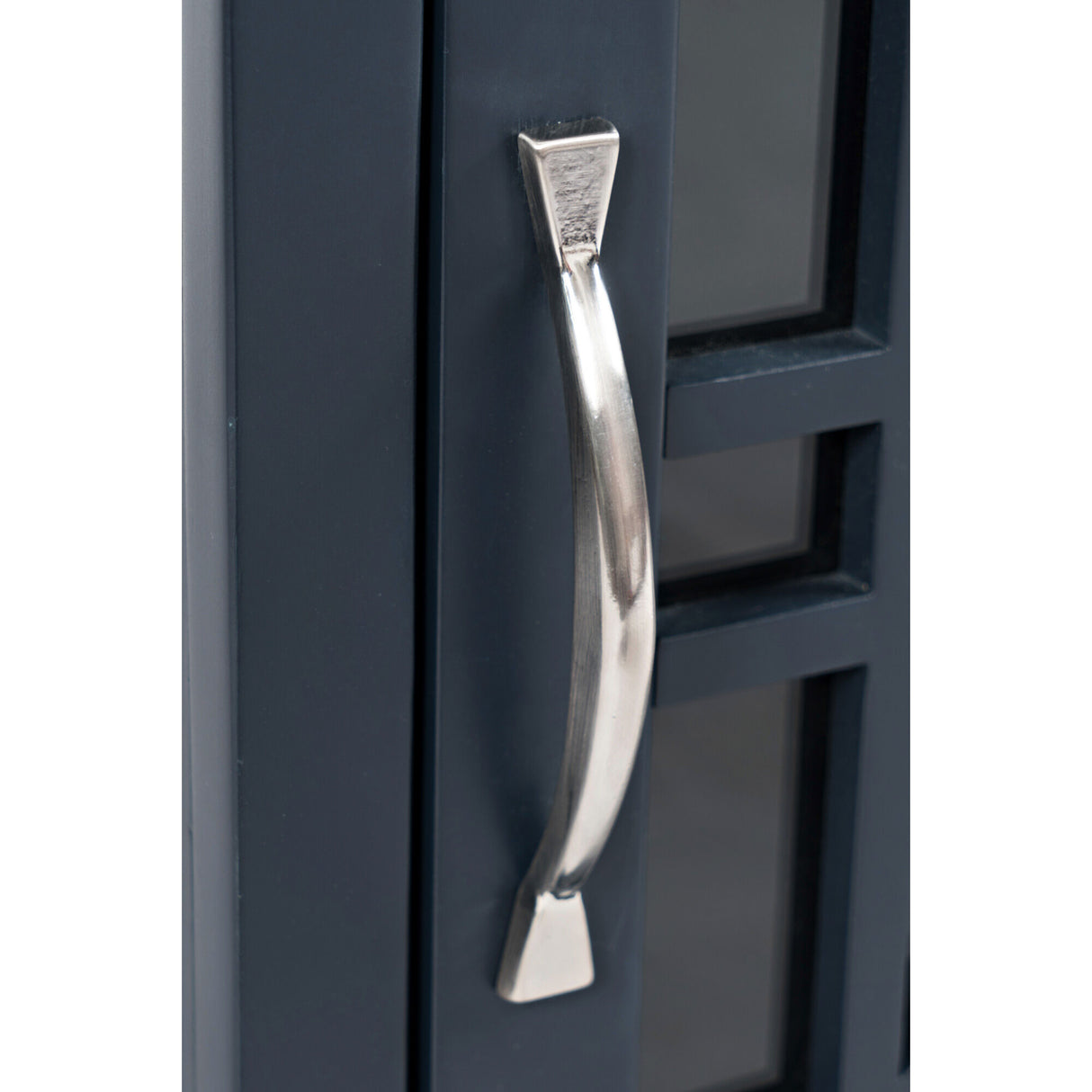 Chilton Chairside Table - QK1017381_JOFR_IS2_OL