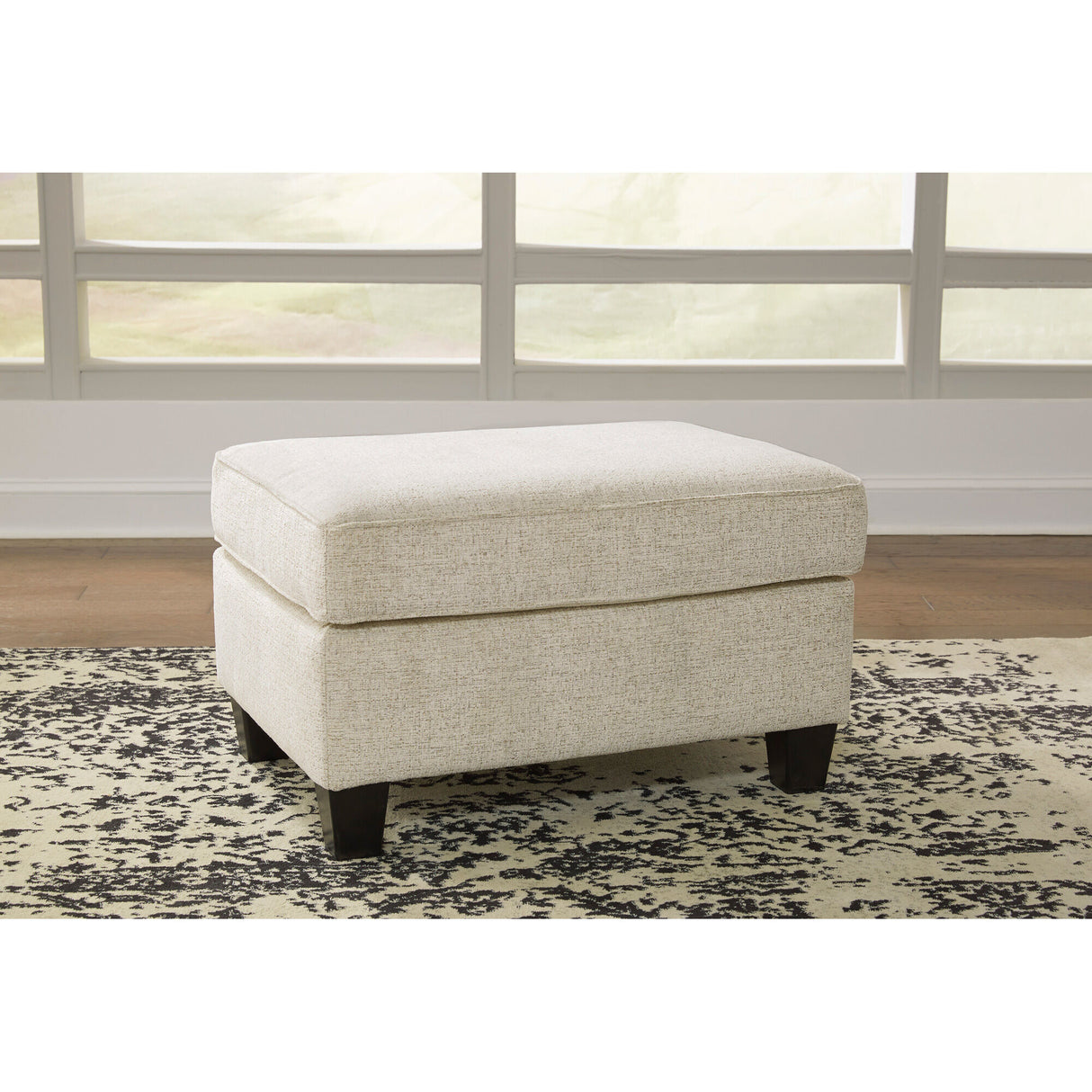 Abinger Ottoman - QK1025550_ASHL_LF1_RM