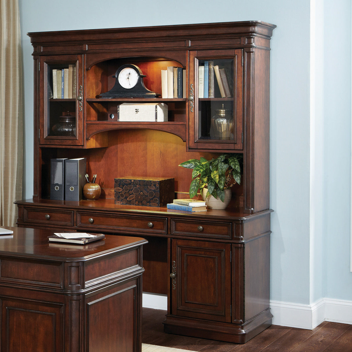 Brayton Manor Credenza and Hutch - QK1033344_LIBF_LF1_RM