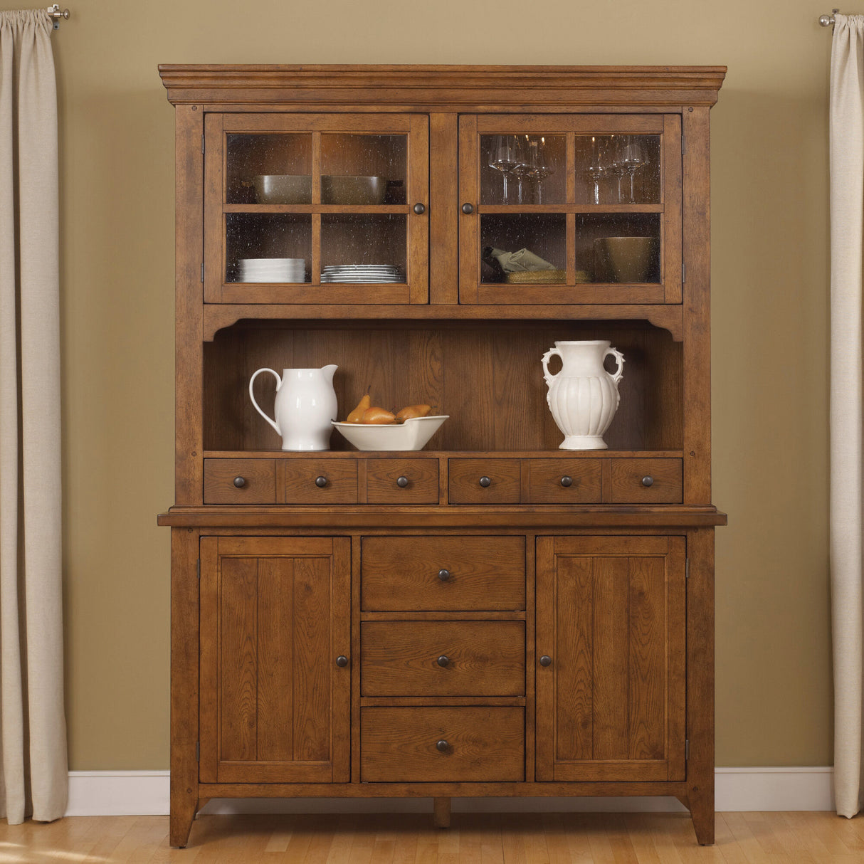 Hearthstone Ridge Buffet And Hutch - QK1034542_LIBF_LF1_RM