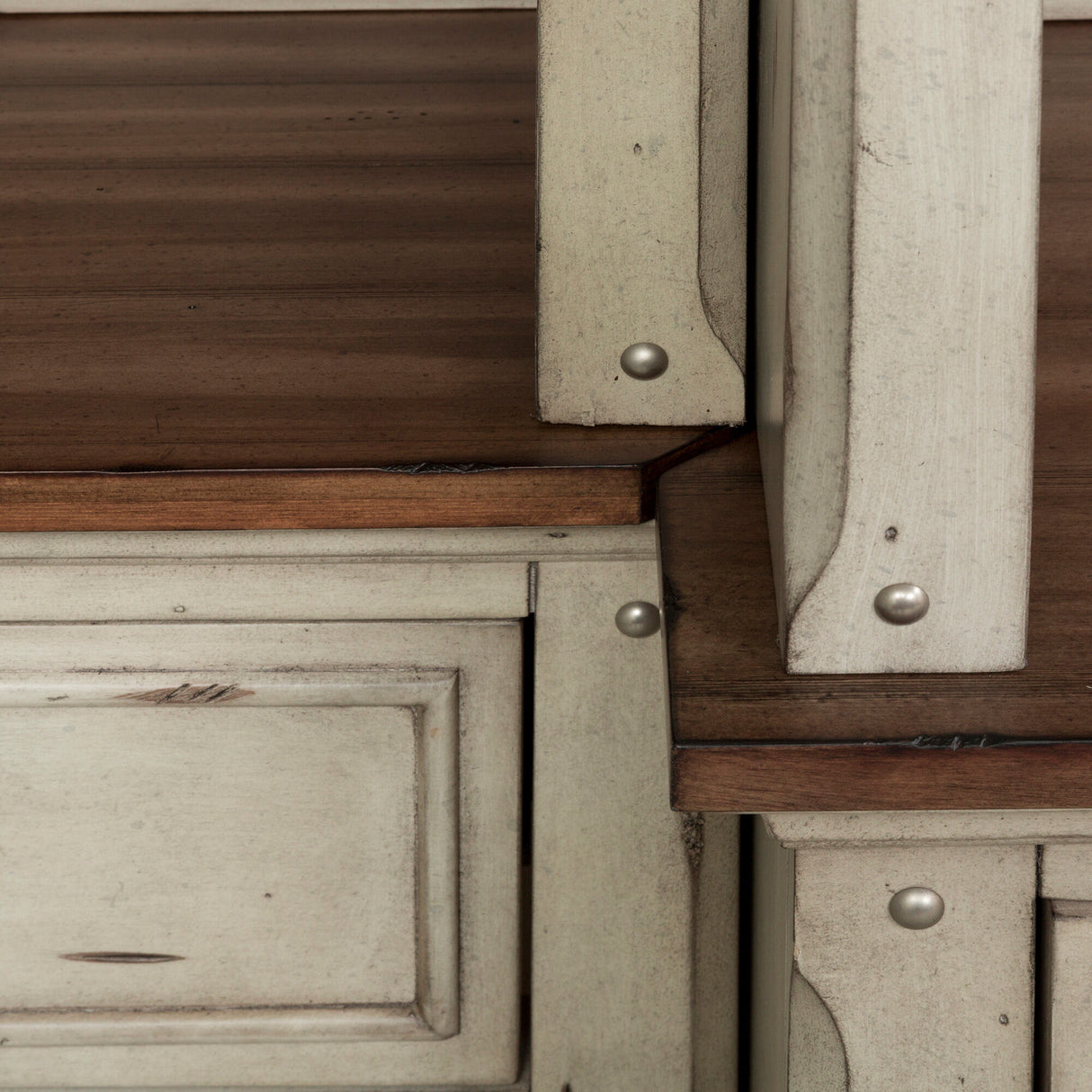 Morgan Creek Entertainment Wall - QK1034555_LIBF_IS3_OL