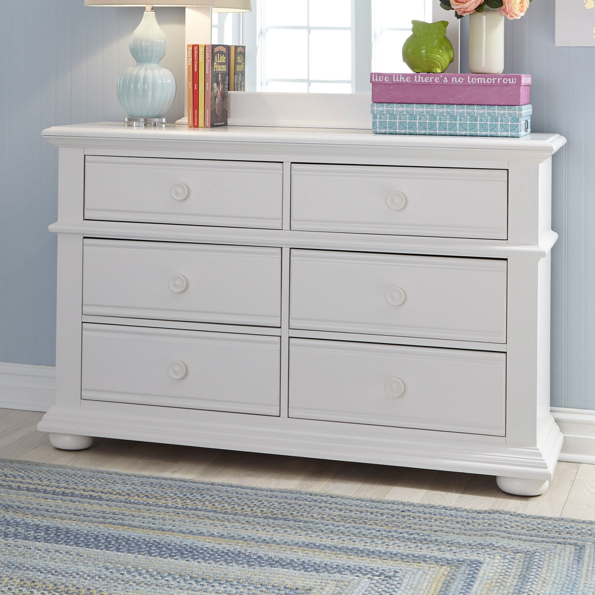 Summer House Dresser - QK1036725_LIBF_LF1_RM