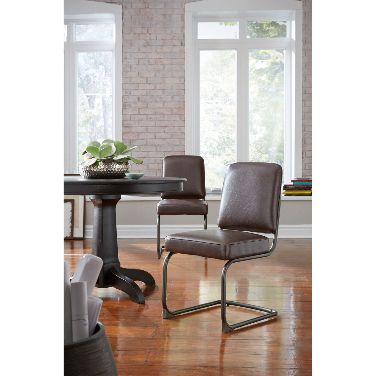 State Side Chair - QK1037608_MODU_LF1_RM