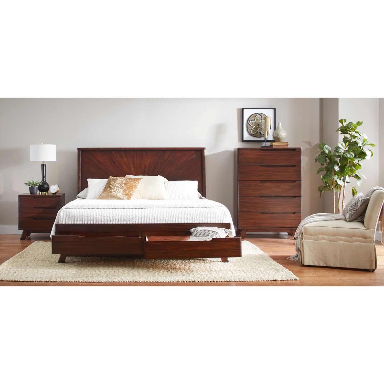 Sahara Storage Bed - QK1054098_NAPA_LF5_RM