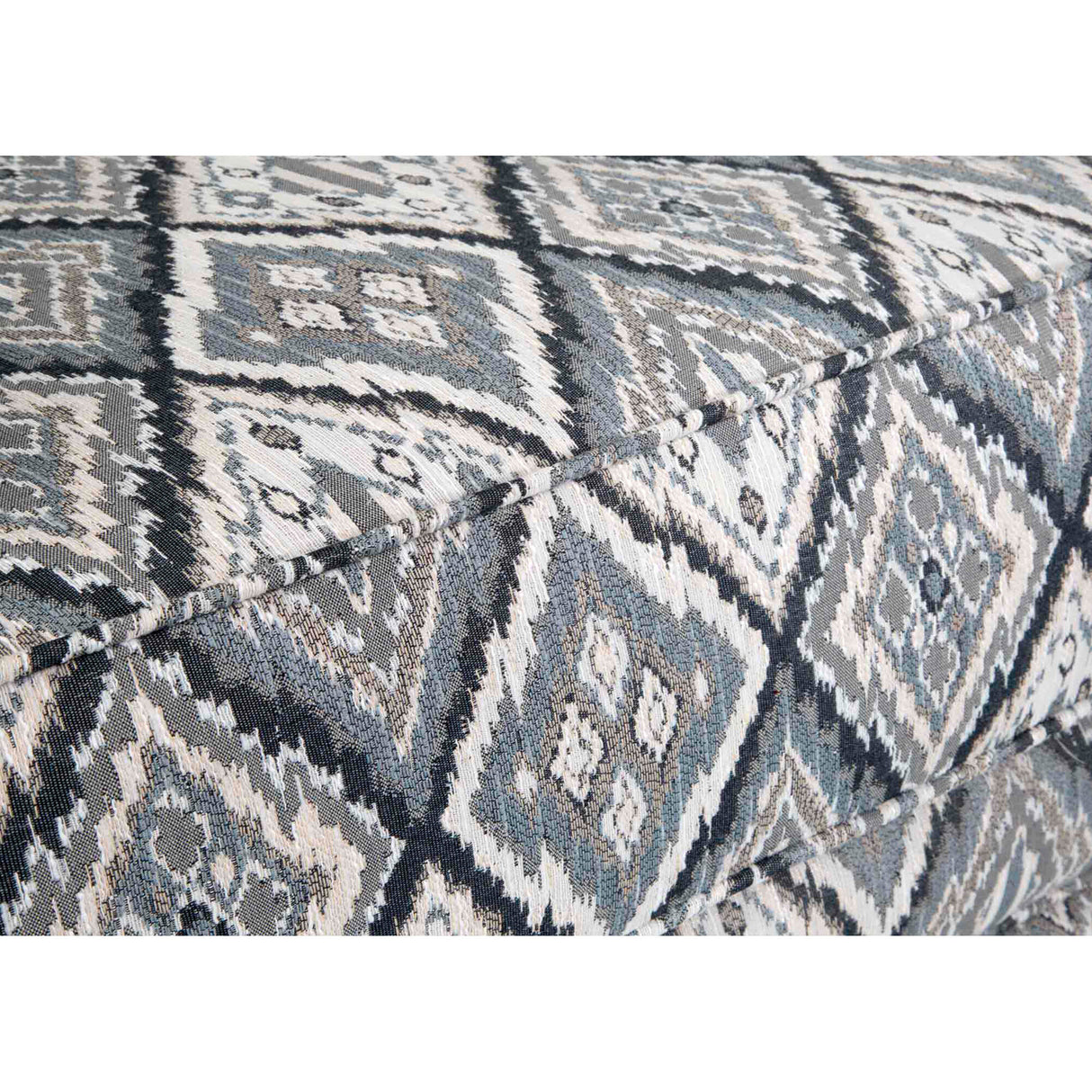 Foster Accent Chair - QK1059530_FKLN_IS5_OL
