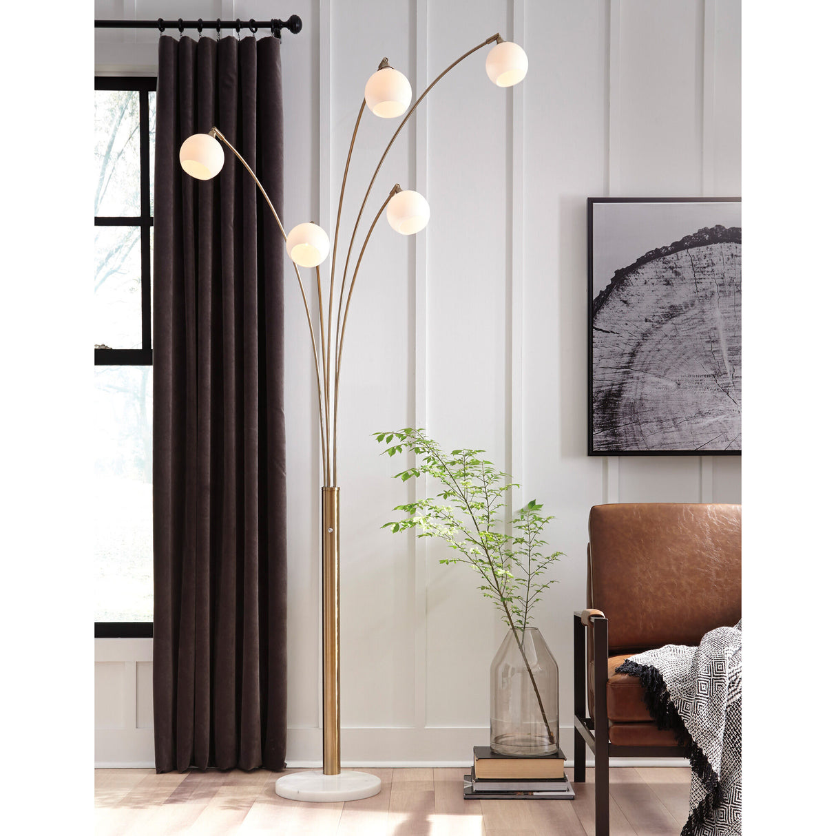 Taliya Floor Lamp - QK1059604_ASHL_LF1_RM