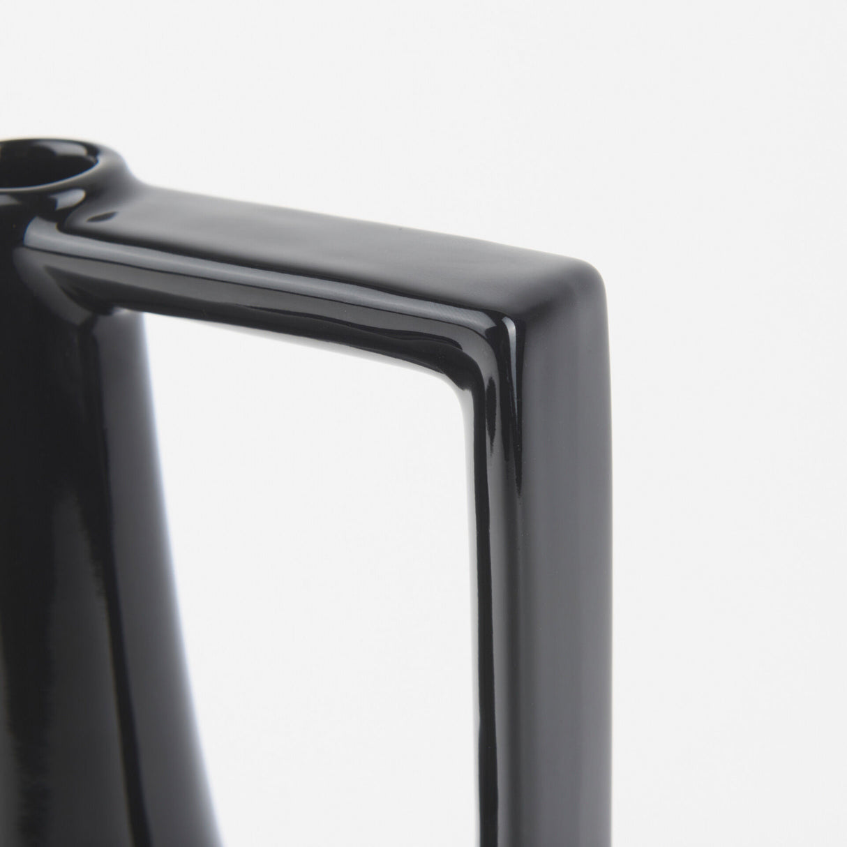 Burton Large Jug Vase - QK1060982_MEFD_IS1_OL