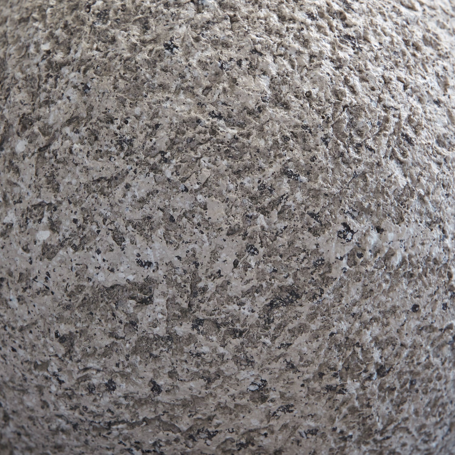 Chanlow Small Sculpture - QK1061455_ASHL_SW1_SW