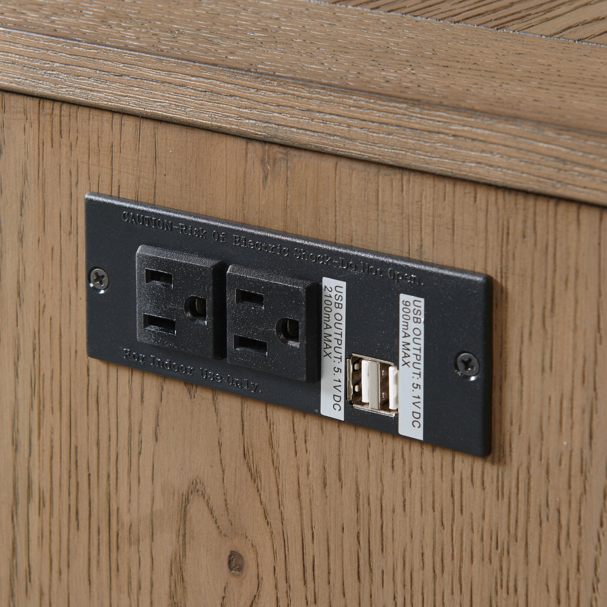 Eden Chairside Table - QK1063825_INTC_IS1_OL