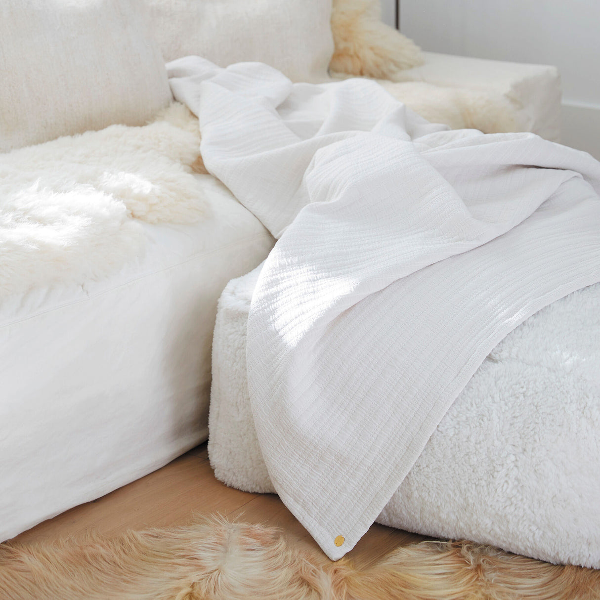 Everyday Cotton Coverlet - QK1065938_PURE_LF1_RM