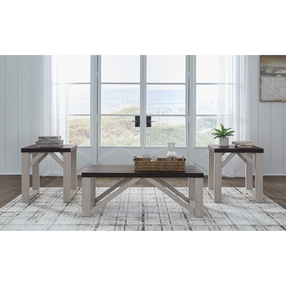 Dorrinson Set of 3 Tables - QK1083527_ASHL_LF1_RM