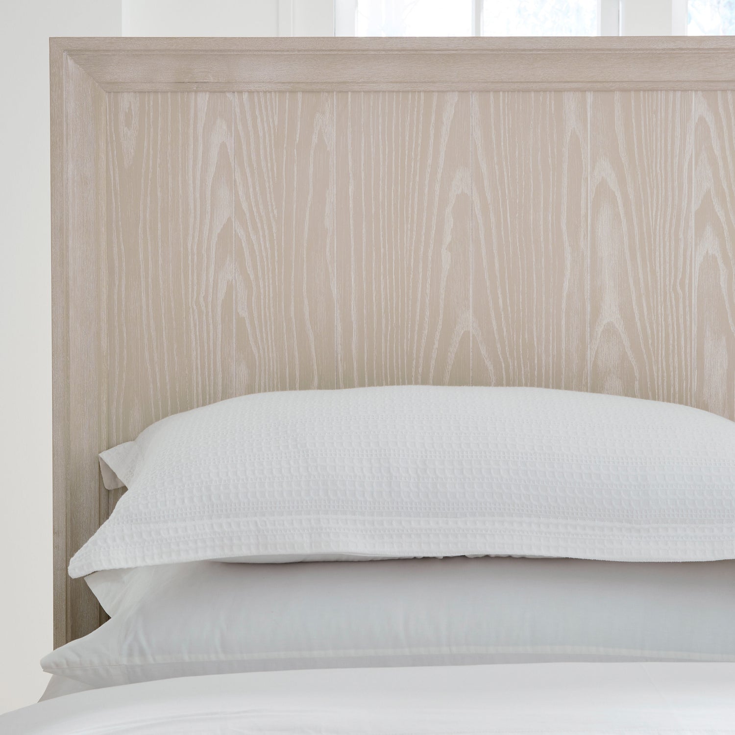 Maxime Storage Bed headboard